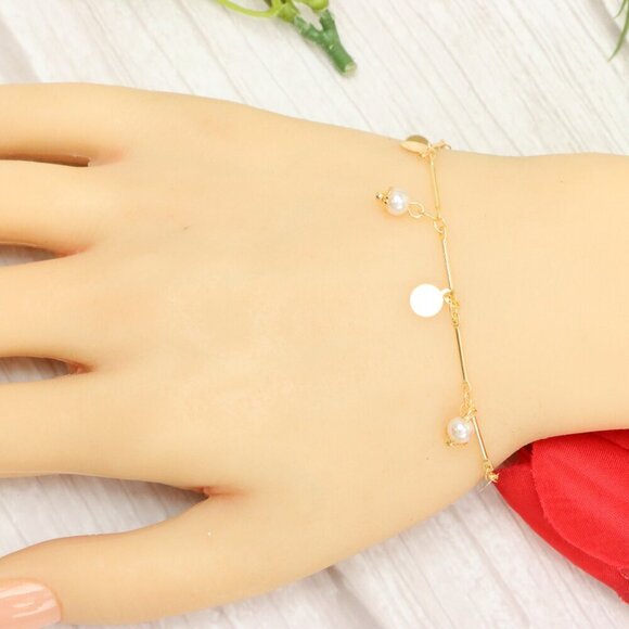 "Trendy Handmade Bracelet – A Thoughtful Gift for Girls & Women | UNVRC1113 - Picture 8 of 10